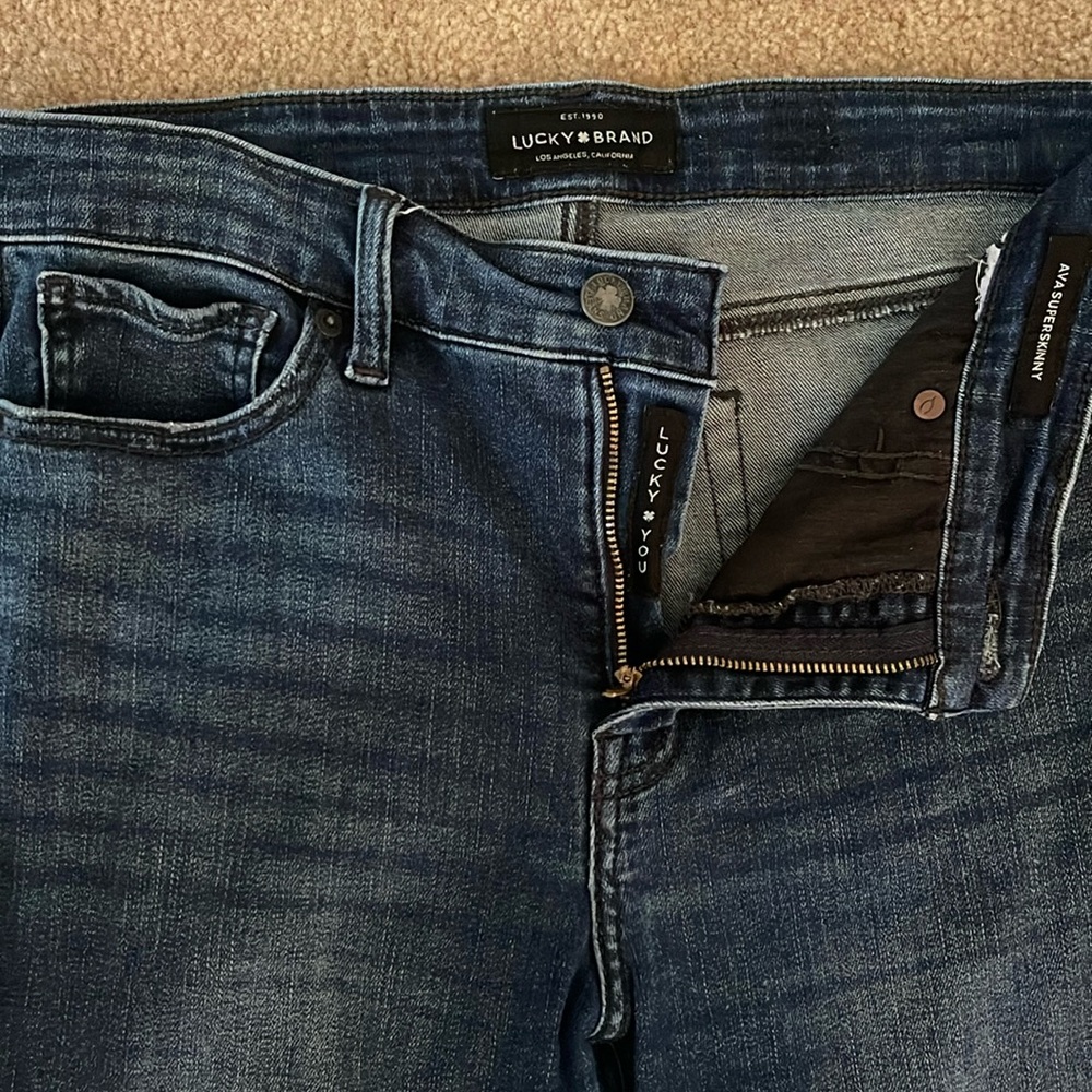 Lucky brand Ava super skinny jean.